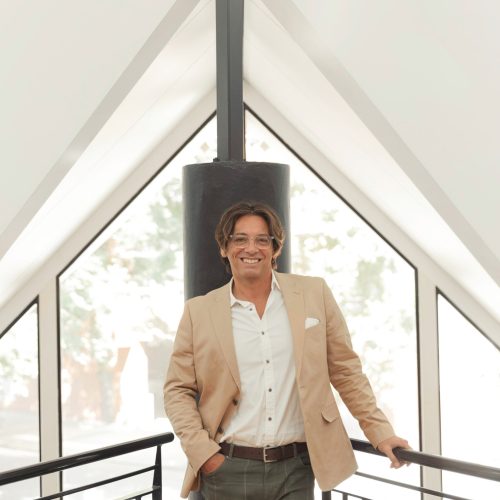 CEO Damien Vasta Sniip 4