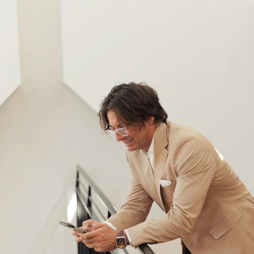 CEO Damien Vasta Sniip